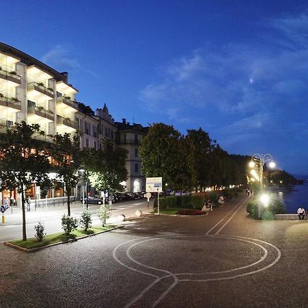 Albergo Miralago ヴェルバーニア エクステリア 写真